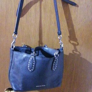 Michael kors crossbody purse